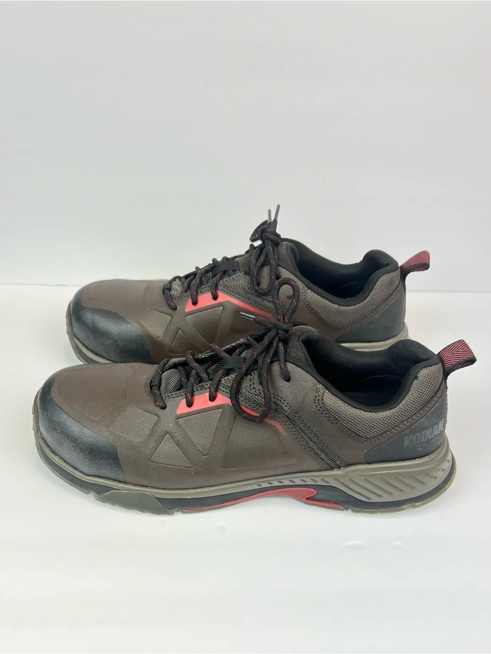 Kodiak LKT1 Composite Safety Toe Men's Brown and Red Shoes Size 11M